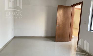 RENTA DE DEPARTAMENTO EN PLANTA ALTA POR AYUNTAMIENTO, SIN COCHERA