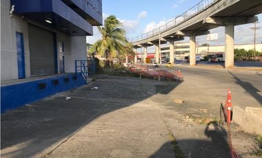 Galera de un nivel en san miguelito vía principal