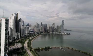 ALQUILO PH WHITE AMOBLADO AVENIDA BALBOA