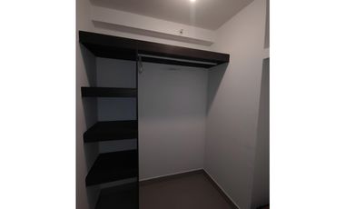 Apartamento En Venta En Altos del Golf En PH Simja