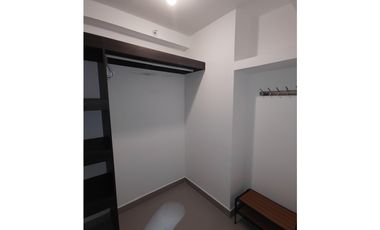 Apartamento En Venta En Altos del Golf En PH Simja