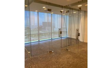 OFICINA TIME SQUARE CENTER alquiler $1,950 + Mantenimiento