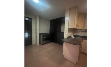 VENTA  CASA CON TERRAZA  FACIL ACCESO A LA VIA ISRAEL Y CALLE 50