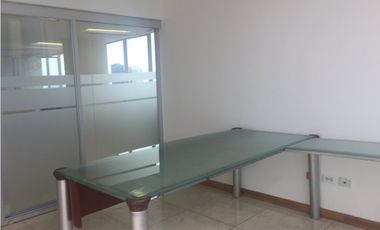 VENTA Y ALQUILER DE OFICINA EN F&F TOWER EN EL TORNILLO 188m2