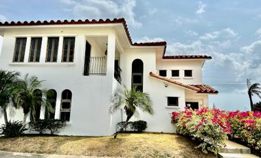 Venta Town House en Vista Mar Golf, Beach & Marina