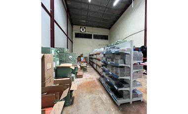 SE ALQUILA BODEGA EN EL CRISOL