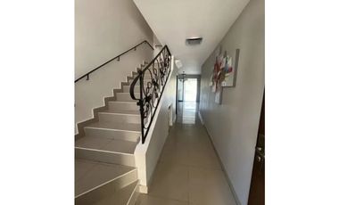 ALQUILER DE CASA EN MILLA 8 PH CERRADO