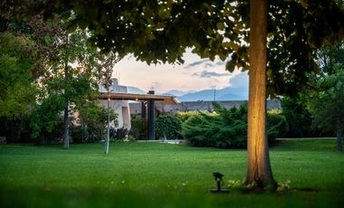 Venta casa en Lujan de Cuyo