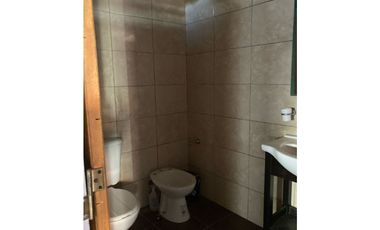 CASA EN VENTA / ARROYITO/GARCIA VELLOSO 757 BIS