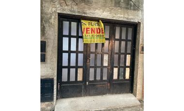 CASA EN VENTA / ARROYITO/GARCIA VELLOSO 757 BIS