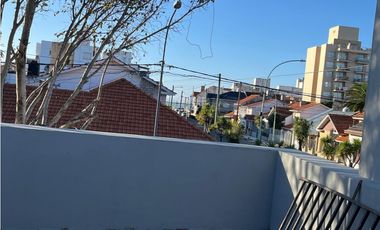 Ph 3 ambientes al frente con terraza
