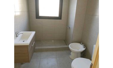 Ph 3 ambientes al frente con terraza