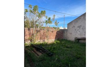 Casa dos dormitorios todo los servicios