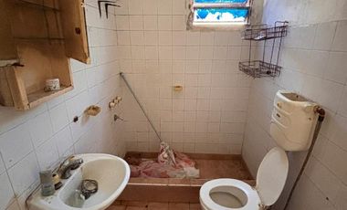 Casa para 2 Familias en venta en Wilde