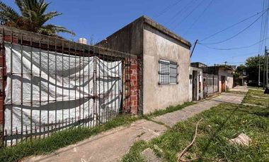 Casa para 2 Familias en venta en Wilde