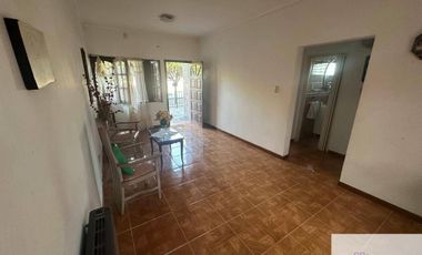 Casa en venta de 2 dormitorios c/ cochera en 9 de Julio