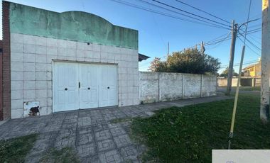Casa en venta de 2 dormitorios c/ cochera en 9 de Julio