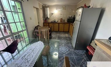 Casa en venta de 2 dormitorios c/ cochera en 9 de Julio