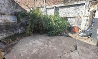 VENTA CASA 5AMB EN TURDERA C/COCHERA 2 PATIOS