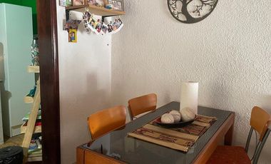 VENTA CASA 5AMB EN TURDERA C/COCHERA 2 PATIOS