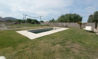 TERRENO CON SALON Y PICINA EN EL CHALLAO CIUDAD