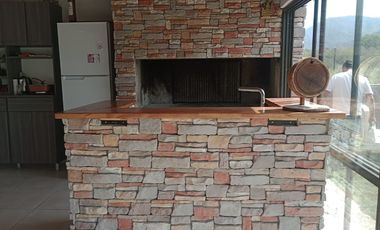 TERRENO CON SALON Y PICINA EN EL CHALLAO CIUDAD
