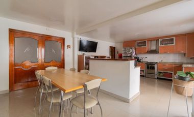 VENTA Casa 6 amb con Pileta en Vicente López