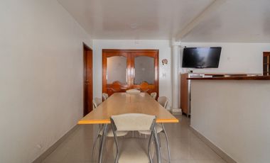 VENTA Casa 6 amb con Pileta en Vicente López