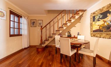 VENTA Casa 6 amb con Pileta en Vicente López