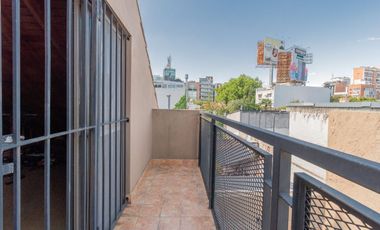 VENTA Casa 6 amb con Pileta en Vicente López