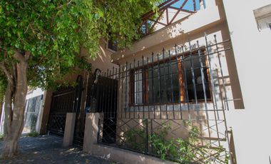 VENTA Casa 6 amb con Pileta en Vicente López