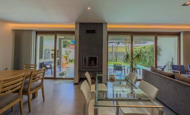 Casas de Categoria en Venta en Ringuelet, La Plata