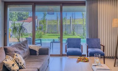 Casas de Categoria en Venta en Ringuelet, La Plata