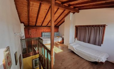 Casa 3 ambientes con quincho y cochera Miramar