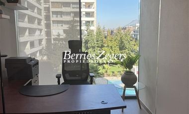 Oficina en Arriendo en Av La Dehesa frente BMW