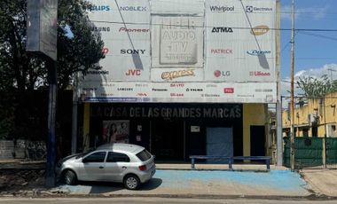 LOCAL LOTE PROPIO 10x40 CON LOSA APTO CONSTRUCCIÓN