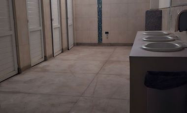 Venta Local Comercial 1100 m² en Luján.