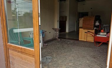 Venta Local Comercial 1100 m² en Luján.