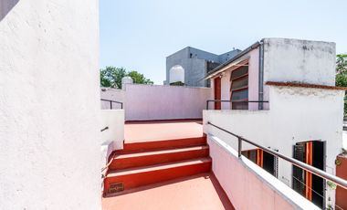 VENTA CASA 6 AMB- PATIO-TERRAZA- COCH - AGRONOMIA