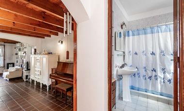 VENTA CASA 6 AMB- PATIO-TERRAZA- COCH - AGRONOMIA