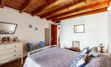 VENTA CASA 6 AMB- PATIO-TERRAZA- COCH - AGRONOMIA