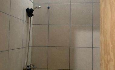 Casa en Alquiler den Derqui 973 Lanus Oete