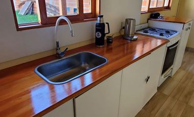 CASA 1 DORMITORIO CON PARQUE Y PILETA