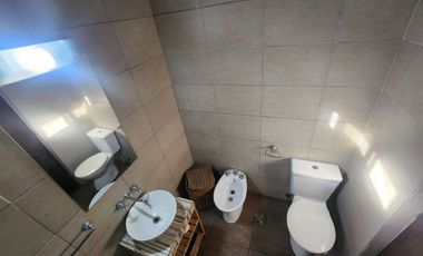 VENTA CASA DE 3 AMBIENTES EN SIERRAS DE LOS PADRES