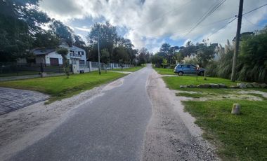 VENTA CASA DE 3 AMBIENTES EN SIERRAS DE LOS PADRES