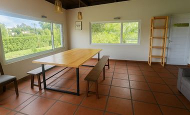 VENTA CASA DE 3 AMBIENTES EN SIERRAS DE LOS PADRES