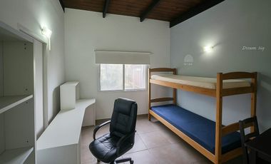 VENTA CASA DE 3 AMBIENTES EN SIERRAS DE LOS PADRES