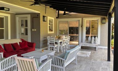 Venta de casa en Echeverria del lago- acepta permuta- Canning