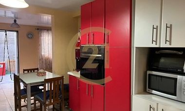 Se vende casa avenida la Tirana