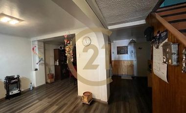 Se vende casa avenida la Tirana